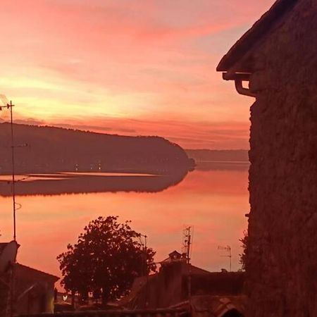 La Torretta Del Lago Vila Anguillara Sabazia Exterior foto