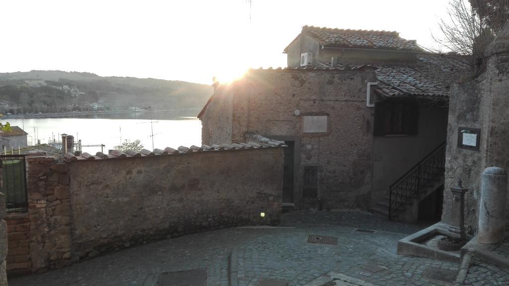 La Torretta Del Lago Vila Anguillara Sabazia Exterior foto